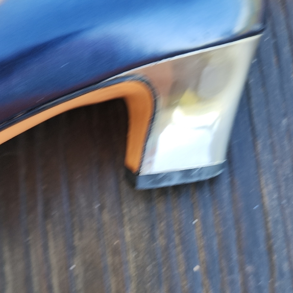 (8.5 AA) Salvatore Ferragamo Navy Blue Silver Mirrored Heels Shimmery Luxury - Picture 6 of 14